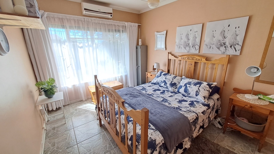 3 Bedroom Property for Sale in Langenhovenpark Free State